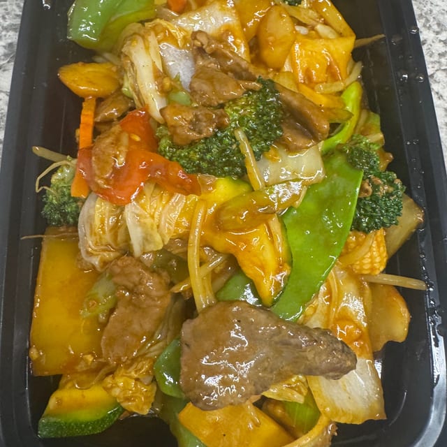 Beef Chop Suey 牛肉杂碎.