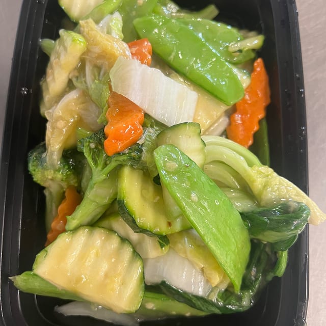 Vegetable Deluxe 靓瓜菜.