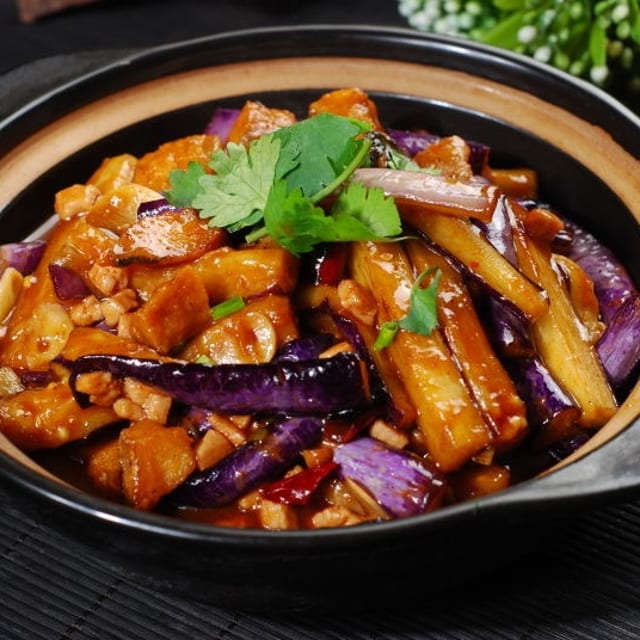 Stir Fried Eggplant (美式) 鱼香茄子.