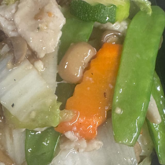 Chicken with Snow Peas 雪豆鸡.